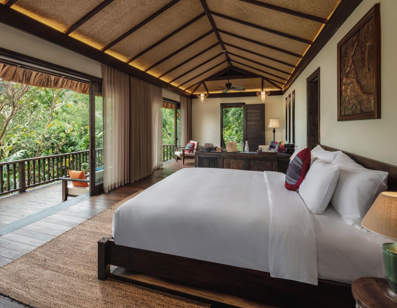Bauhinia Mountain Suite