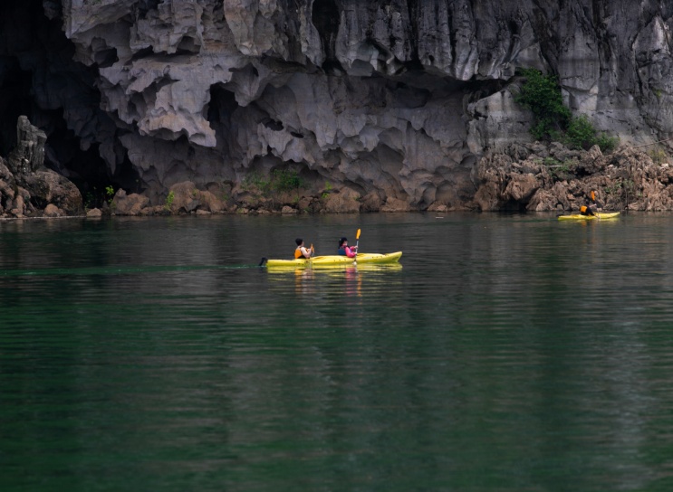hồ 3